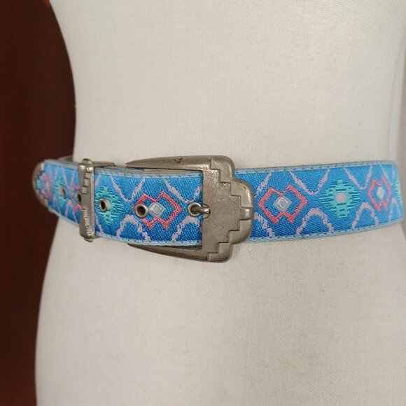 Vintage Southwestern Embroidered Belt, 29 - 32" - Picture 3 of 12
